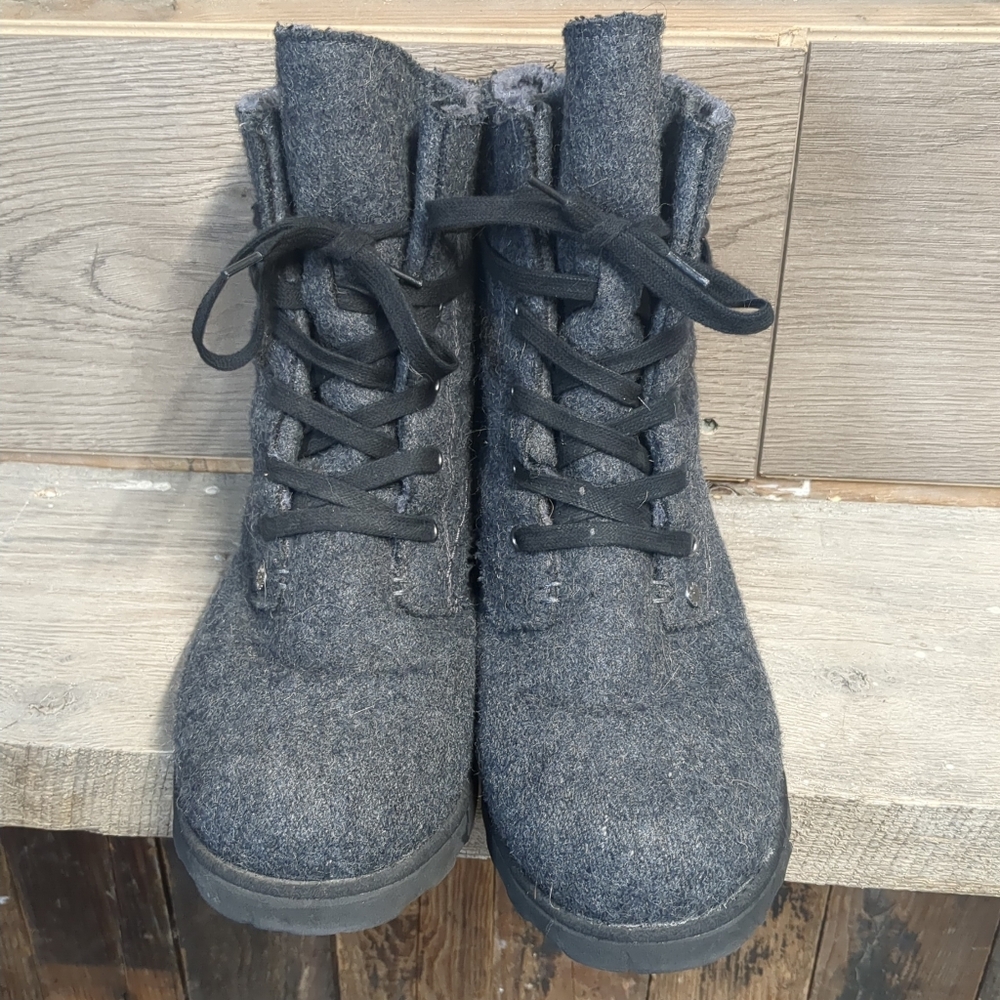 Bearpaw Krista Boots Gray Wool Lace Up Women's Size 9 - Picture 2 of 13